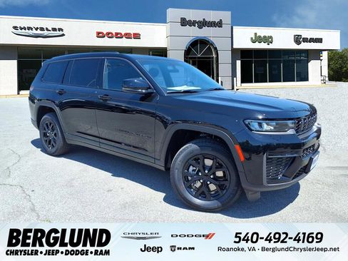 New 2026 Jeep Grand Cherokee L 4WD image 1