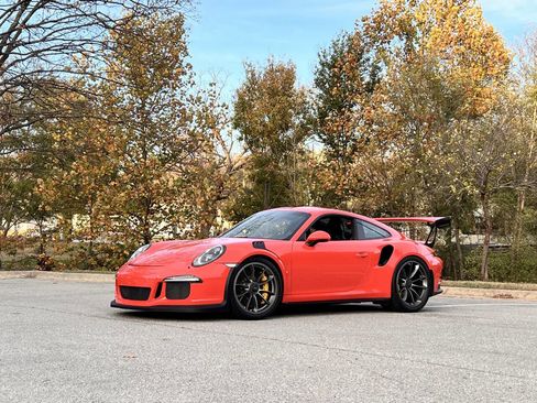 Used 2016 Porsche 911 GT3 RS image 35