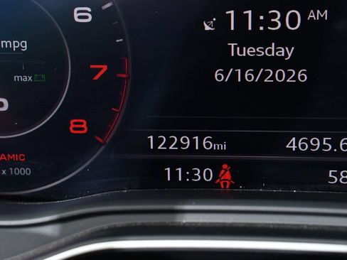 Used 2018 Audi A5 2.0T Premium Plus w/ Premium Plus AWD/4WD image 27