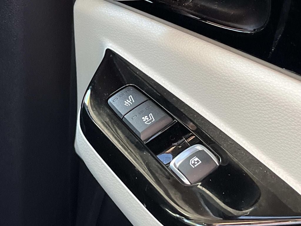 Used 2022 Kia Carnival SX Prestige FWD image 31