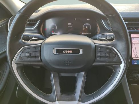 Certified 2021 Jeep Grand Cherokee L Limited AWD/4WD image 11