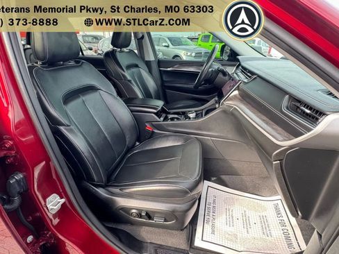 Used 2021 Jeep Grand Cherokee L Limited image 20