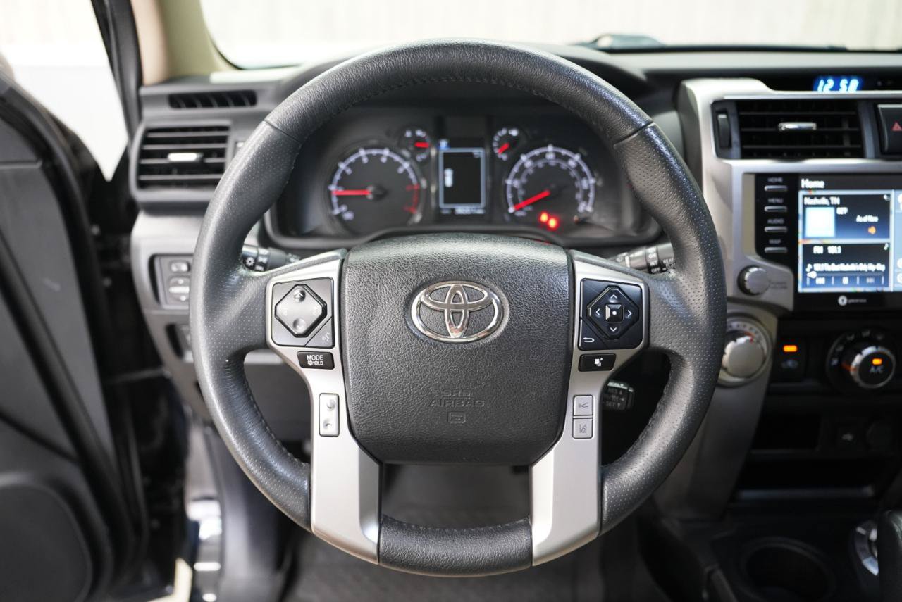 Used 2022 Toyota 4Runner SR5 Premium w/ Moonroof Package AWD/4WD image 12