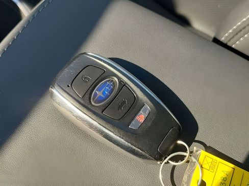 Used 2025 Subaru Outback Touring XT w/ Popular Package #2 image 38