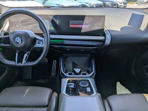 Used 2025 BMW X3 xDrive30i w/ Premium Package AWD/4WD image 17