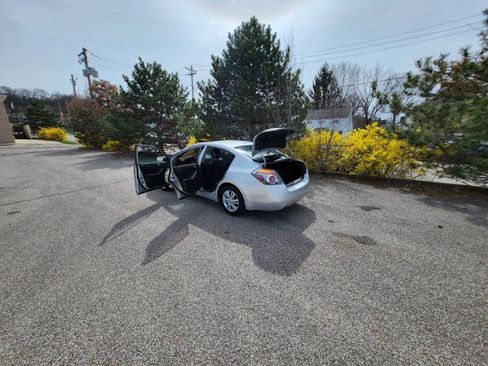 Used 2010 Nissan Altima 2.5 SL w/ SL Pkg image 32