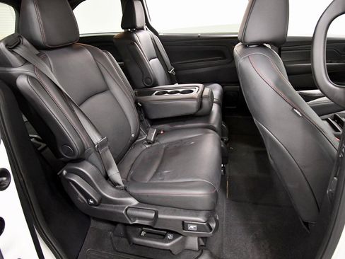 Certified 2025 Honda Odyssey Sport-L image 19