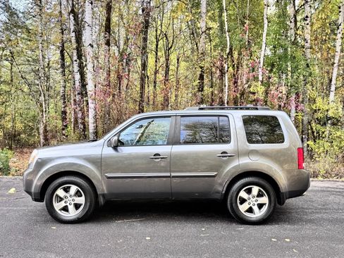 Used 2010 Honda Pilot EX-L image 2