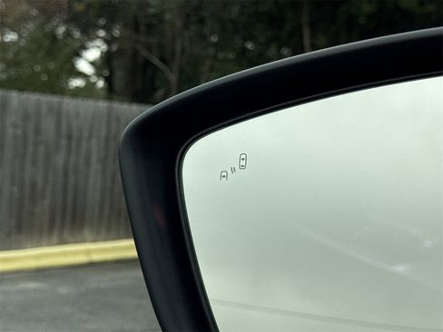 Used 2024 Mitsubishi Eclipse Cross SE image 16