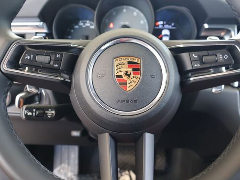 Used 2022 Porsche Macan S AWD/4WD image 21