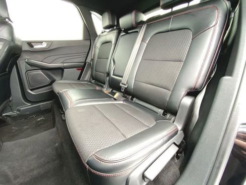 Used 2025 Ford Escape ST-Line image 23