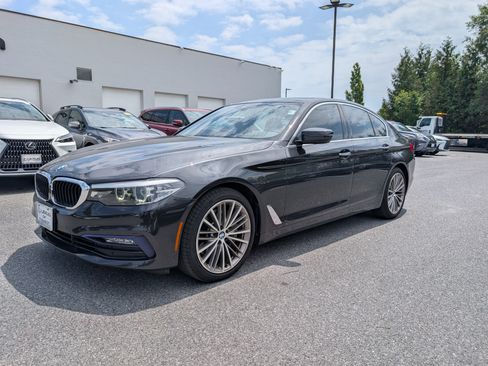 Used 2018 BMW 530i xDrive AWD/4WD image 7