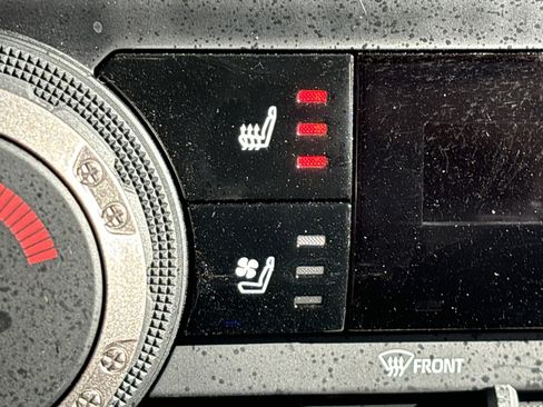 Used 2025 Toyota 4Runner TRD Off-Road Premium image 28