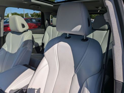 Used 2023 Acura MDX SH-AWD w/ Technology Package image 15