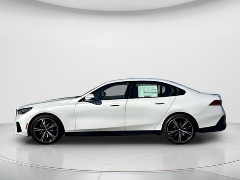 New 2026 BMW 530i w/ M Sport Package image 18