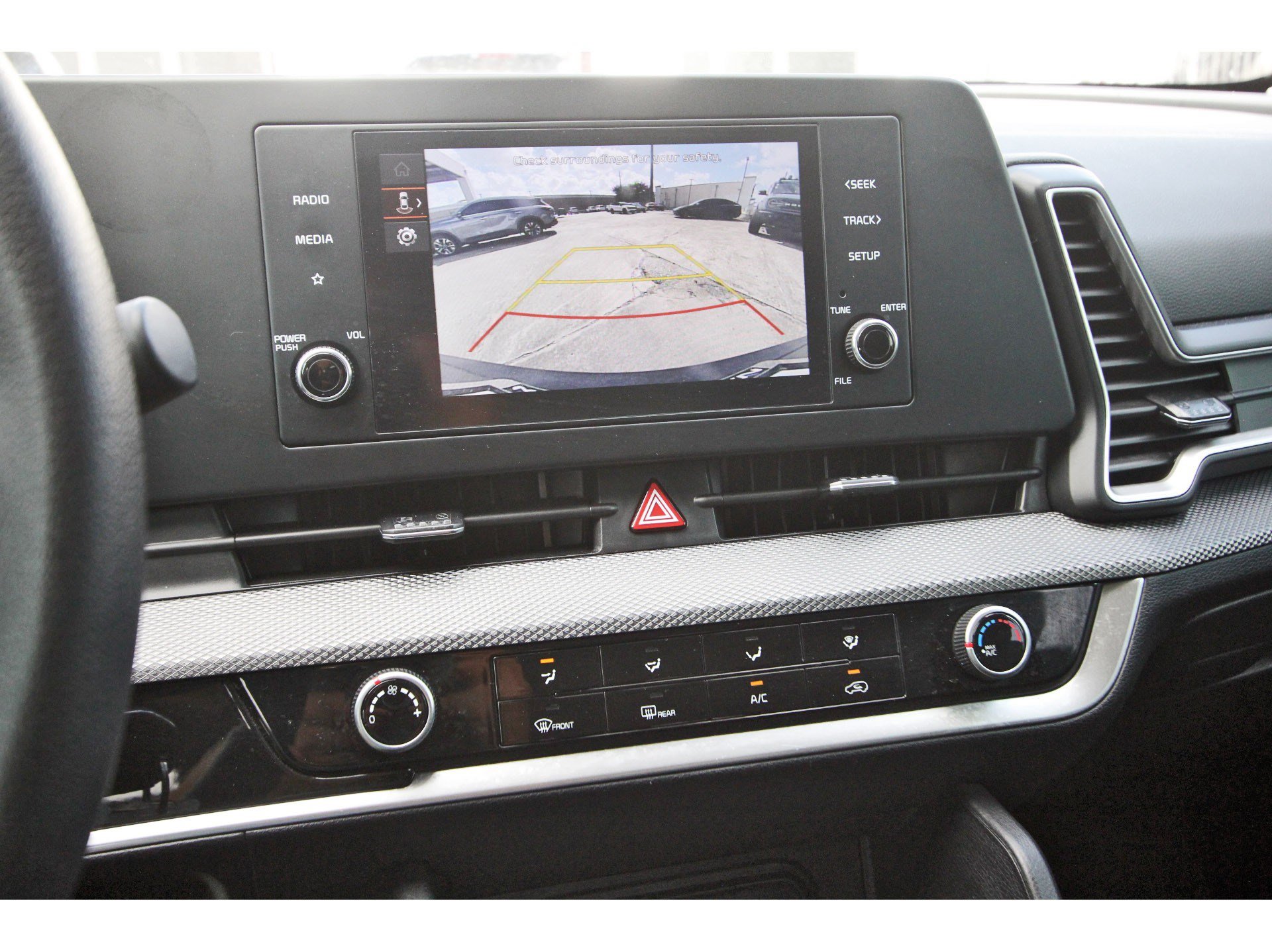Certified 2023 Kia Sportage LX AWD/4WD image 26