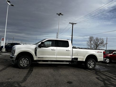 Certified 2024 Ford F350 Lariat w/ FX4 Off-Road Package image 3
