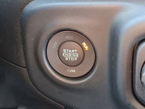 Certified 2023 Jeep Wrangler Willys image 29