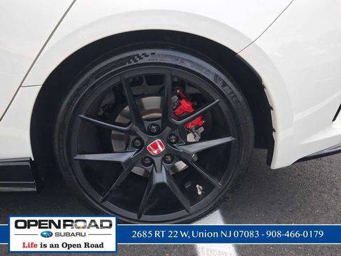 Used 2024 Honda Civic Type R image 12