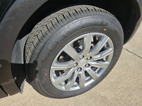 Used 2023 Cadillac XT4 Premium Luxury image 28