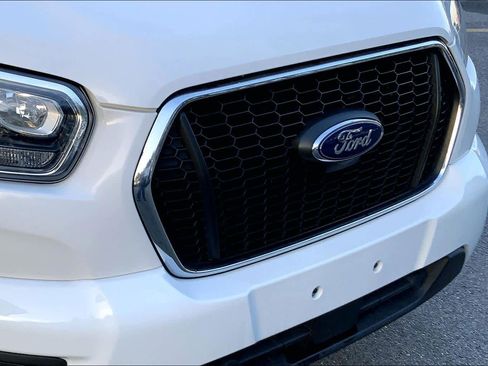 Used 2023 Ford Transit 350 XLT image 29