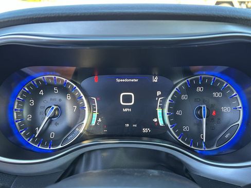 New 2026 Chrysler Pacifica Limited w/ S Appearance Package image 33