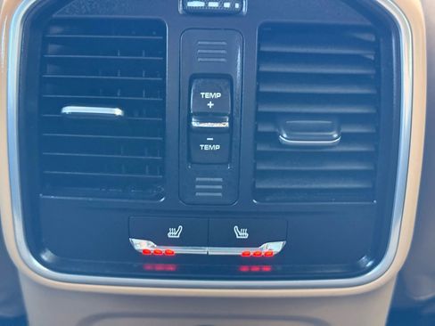 Used 2017 Porsche Macan GTS image 30