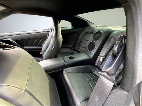 Used 2021 Nissan GT-R Premium image 20