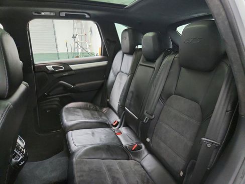 Used 2016 Porsche Cayenne GTS AWD/4WD image 22