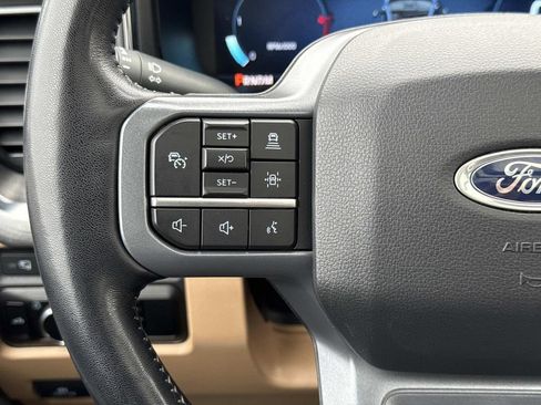 Used 2023 Ford F250 Lariat w/ Lariat Ultimate Package AWD/4WD image 10