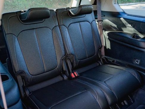 Used 2021 Jeep Grand Cherokee L Limited image 18