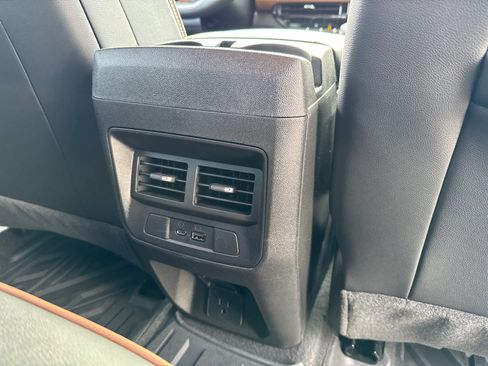 New 2026 GMC Canyon AT4 AWD/4WD image 17