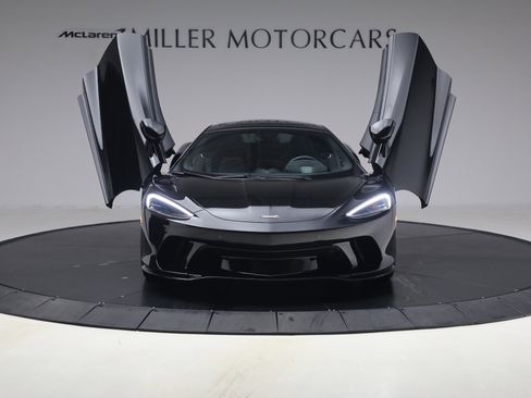 Used 2023 McLaren GT RWD image 13