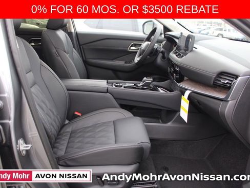 New 2026 Nissan Rogue Platinum image 14