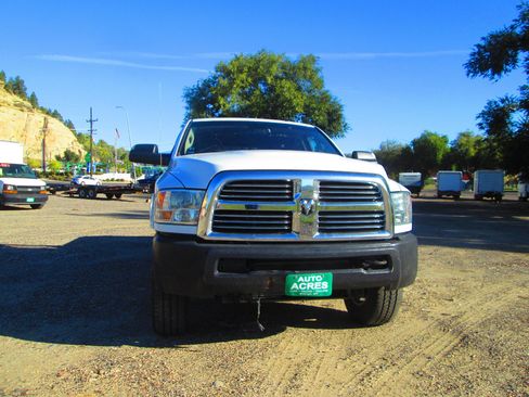 Used 2018 RAM 2500 Big Horn image 3