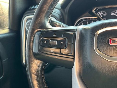 Used 2022 GMC Sierra 1500 Elevation image 18