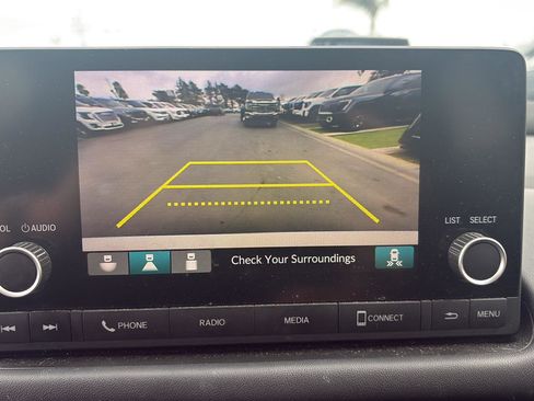 Used 2024 Honda HR-V Sport image 17