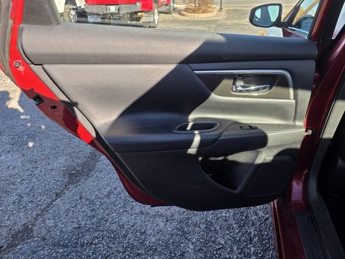 Used 2015 Nissan Altima 3.5 SL image 11