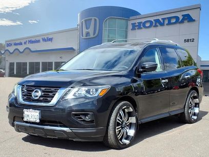 Used 2019 Nissan Pathfinder S