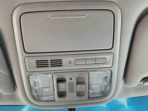 Used 2012 Honda Odyssey EX-L image 28
