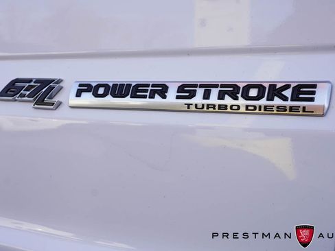 Used 2018 Ford F250 Lariat w/ Lariat Ultimate Package image 4