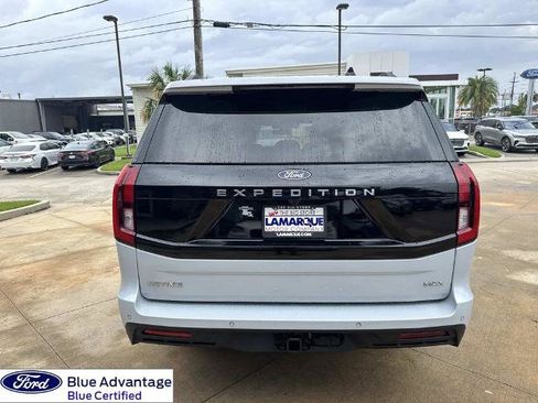 Certified 2025 Ford Expedition Max Active RWD image 9