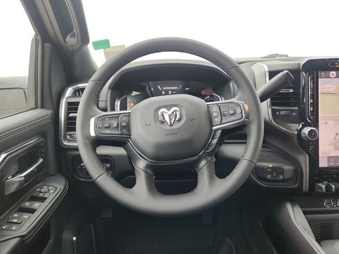 New 2026 RAM 3500 Laramie AWD/4WD image 22