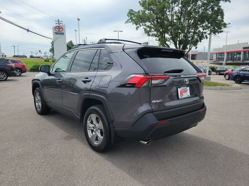 Certified 2024 Toyota RAV4 XLE w/ Convenience Package AWD/4WD image 3