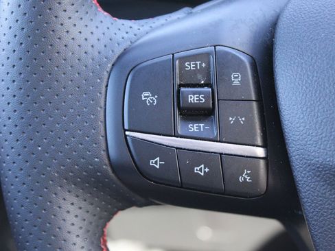 Used 2024 Ford Escape ST-Line w/ Tech Pack #1 image 23