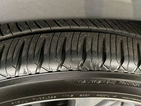 Used 2020 Lexus ES 350 w/ Premium Package image 32