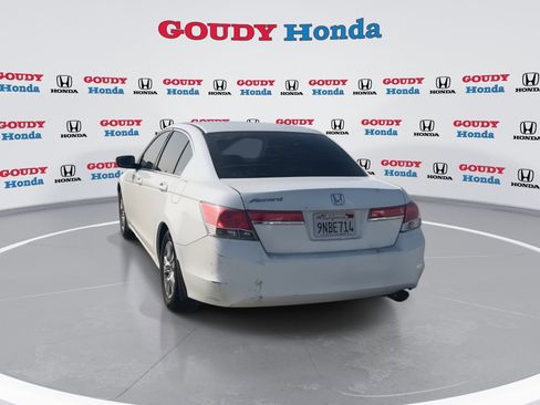 Used 2011 Honda Accord LX-P image 7