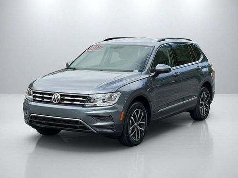 Used 2021 Volkswagen Tiguan SEL FWD image 3