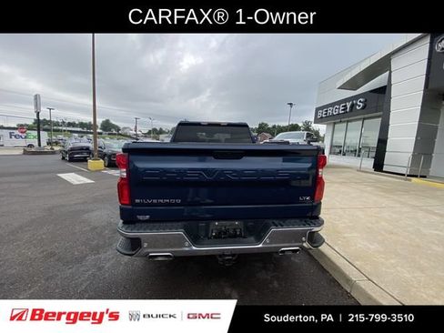 Used 2022 Chevrolet Silverado 1500 LTZ AWD/4WD image 3