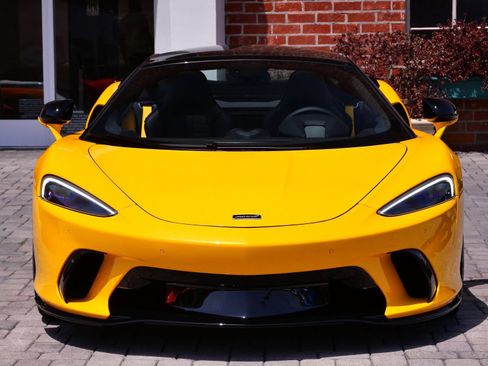 New 2026 McLaren GTS RWD image 2